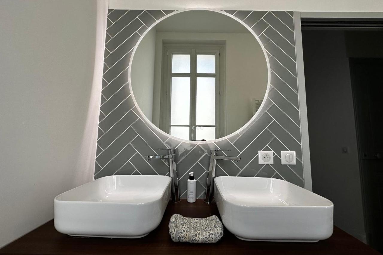 Vila In The Beautiful Districts Of Tours A "Particular" With Great Comfort Exteriér fotografie