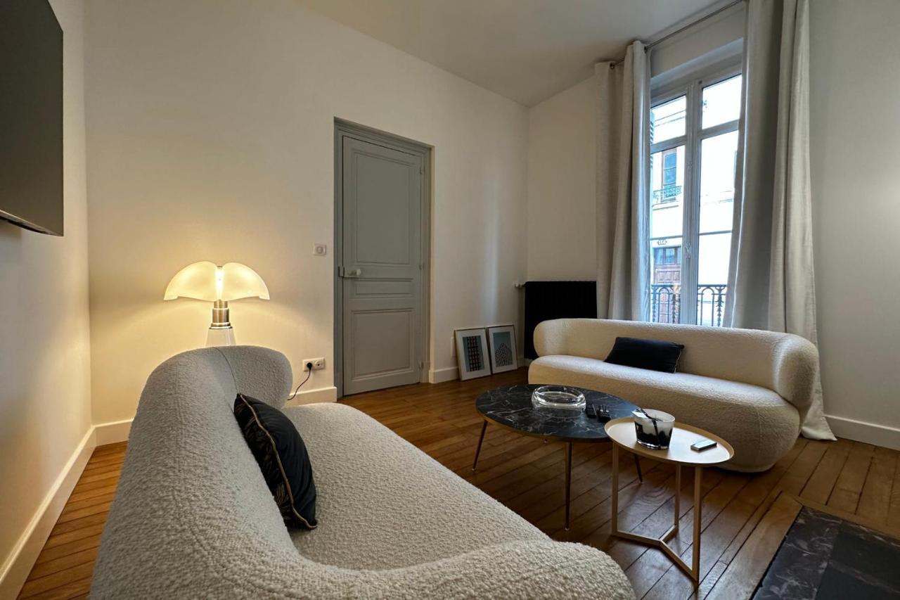 Vila In The Beautiful Districts Of Tours A "Particular" With Great Comfort Exteriér fotografie