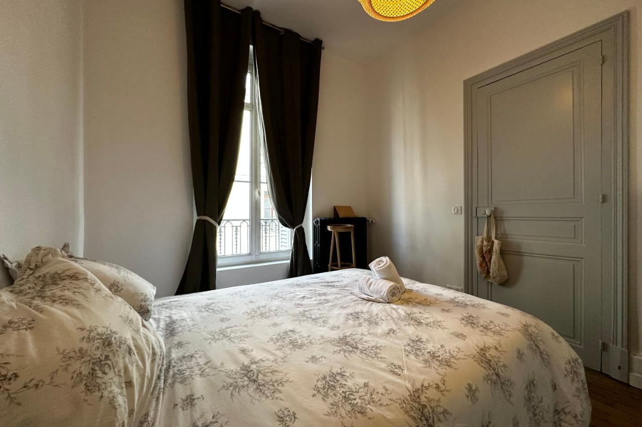 Vila In The Beautiful Districts Of Tours A "Particular" With Great Comfort Exteriér fotografie